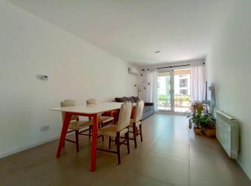 Departamento · 64m² · 2 Ambientes · 1 Cochera · Venta/permuta - Departamento 1 Dormitorio con Patio y Cochera - Condominio Ocho Sauces, Funes.