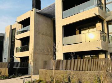 Departamento · 90m² · 4 Ambientes · 1 Cochera · Garderie Torre Algarrobo