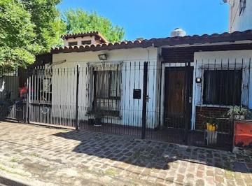 PH · 90m² · 4 Ambientes · Castelar Norte PH 4 Ambientes