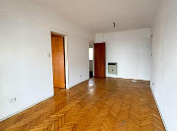Departamento de 5 ambientes, Rosario · Ricardone 1290 - 3 Dorm. - Luminoso