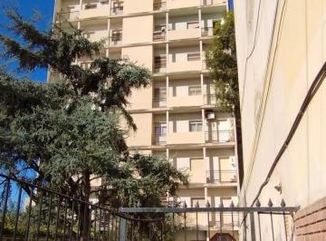 Departamento · 65m² · 6 Ambientes · Departamento de Dos Dorm. en Alto Alberdi