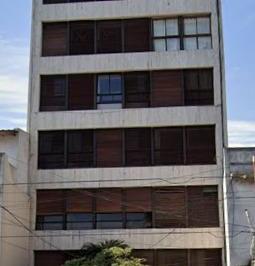 frente · Departamento de Tres Ambientes con Cochera