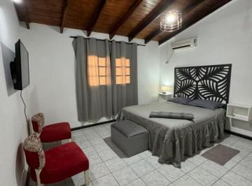 Hotel · 150m² · 2 Ambientes · 1 Cochera · Habitacion por Dia