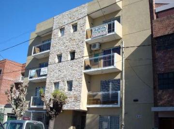Departamento de 3 ambientes, Morón · Impecable Departamento 3 Ambientes con Cochera, Haedo Centro Sur. en Venta.