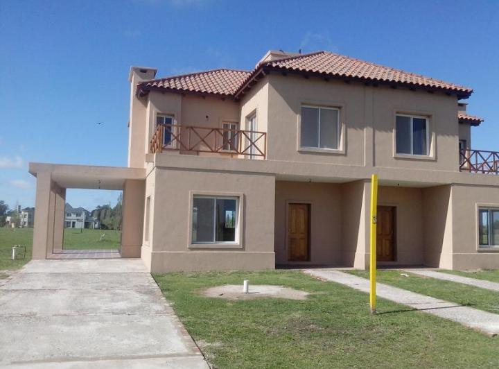 Casa · 160m² · 4 Ambientes