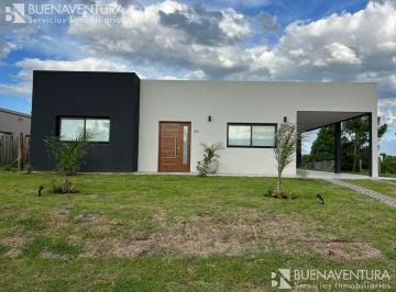 Casa · 133m² · 3 Dormitorios · 2 Cocheras · Venta de Casa Costa Esmeralda Barrio Ecuestre