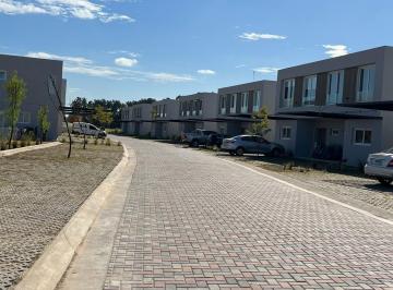 Casa · 83ha · 3 Ambientes · 1 Cochera · Casa Dúplex en Venta en Pilara, Pilar, G. B. a. Zona Norte