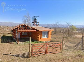 Casa · 300m² · 2 Dormitorios · Cabaña de Quebracho en Venta | Yacanto | Valle de Calamuchita