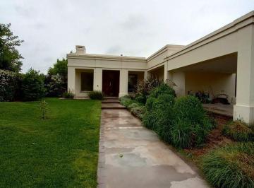 Casa de 4 ambientes, Lunlunta · Casa en Venta La Vacherie