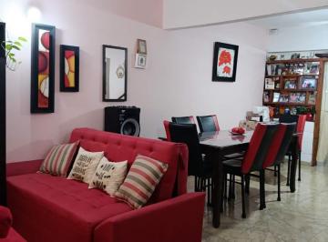 Foto · Oportunidad: Casa de Dos Plantas Departamento Independiente en Barrio Parque República