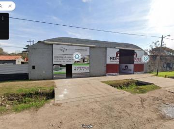 Bodega-Galpón · 440m² · Galpón en El Ingreso Principal de Funes Sobre La Av Mitre