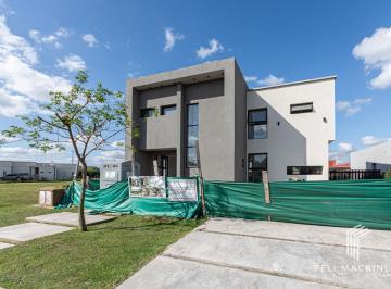 Casa de 4 ambientes, Pilar · Venta Casa a Estrenar en San Ramon Pilar del Este