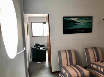 Oficina comercial , San Isidro · Impecable Oficina en El Centro de San Isidro