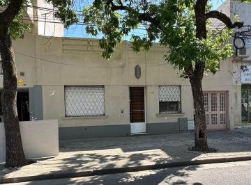 Casa · 53m² · 3 Ambientes · Venta - Casa Dos Dorm. con Terraza y Patio Seco - España y Hospitales