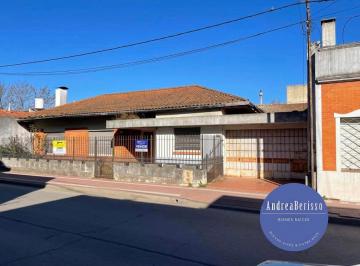 Casa de 9 ambientes, Gualeguay · Casa en Venta - 9 de Julio 370 - Gualeguay Entre Ríos