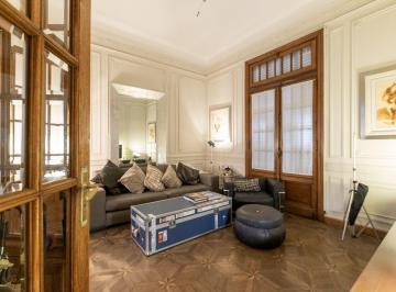 NVZ-NVZ-158_2 · Venta de Casa 6 Amb C/terraza Quincho y Parrilla - Caballito