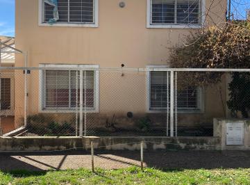 Casa , Rosario · Venta/permuta - Casa - 3 Dorm. - Fisherton, Rosario.