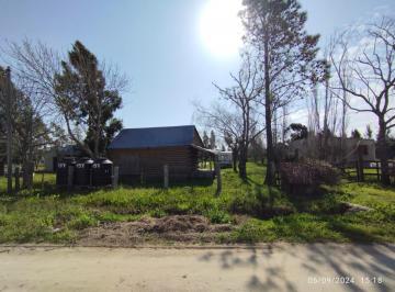 Quinta vacacional de 3 ambientes, Berisso · Casa Quinta en Venta 104 E/ Av Montevideo y El Chanar
