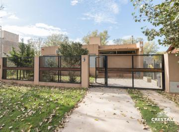 Casa · 123m² · 4 Ambientes · Venta Casa 3 Dorm. Roldán