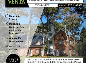 Casa · 600m² · 30 Ambientes · Complejo de Duplex Totalmente Equipado en Costa del Este