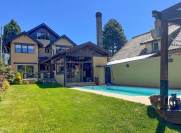 Casa · 200m² · 5 Ambientes · Bo. Belgrano Casa en Venta - Bariloche