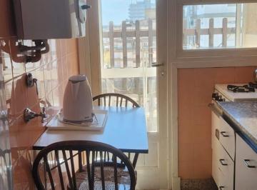 Departamento de 2 ambientes, Miramar · 2 Ambientes con Vista a La Calle - Alquiler y Venta
