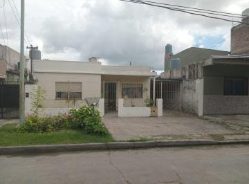 Casa · 3 Ambientes · Casa en Lomas de Zamora Oeste