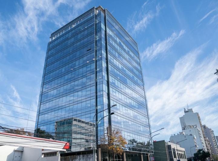 Oficina comercial · 828m² · 14 Cocheras