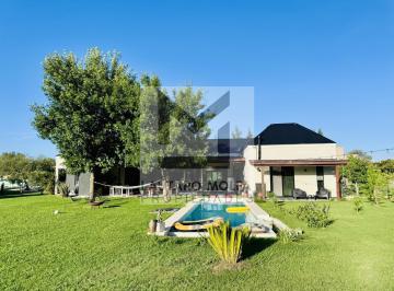 Casa · 170m² · 4 Ambientes · 2 Cocheras · Casa Venta 4 Ambientes Barrio Cerrado Comarcas de Lujan San Roque