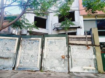 Casa · 263m² · 6 Ambientes · 3 Cocheras · Casa a Terminar en Venta en Villa Real