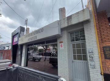 Local comercial · 129m² · Local en Godoy Cruz