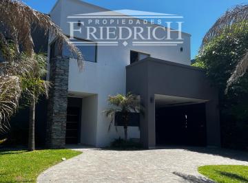 Casa de 4 ambientes, Moreno · Casa en Alquiler Anual - Haras María Victoria
