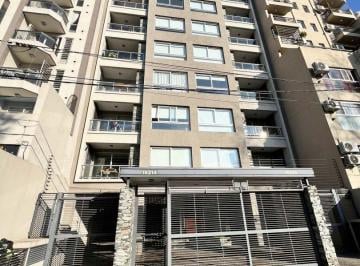 BAT-BAT-3472_2 · Departamento 2 Ambientes. | Av Rivadavia Al 15200