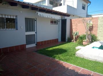 Casa de 6 ambientes, Zárate · Vendo Casa en Calle Sarmiento Al 200, Zárate