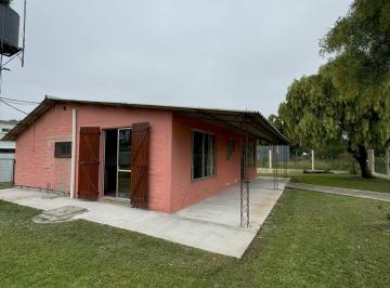 Casa · 243m² · 5 Ambientes · 3 Cocheras · Casa con Apartamento y Galpon en Venta en Britópolis