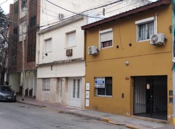 Casa de 5 ambientes, Córdoba · Vendo Casa + Dos Departamentos Amoblados a Media Cuadra de La Cañada