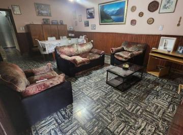 ISN-ISN-2187_2 · Casa 3 Dorm.. | Azcuenaga 2135