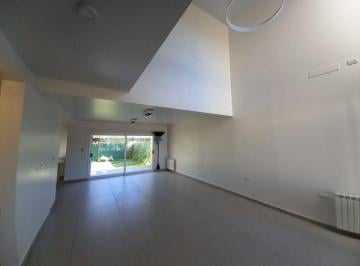 Casa de 3 ambientes, Córdoba · Gren Ville 2 - 200 m² - Enooorme! 3 Dorm 3 Baños - Cochera Amplia