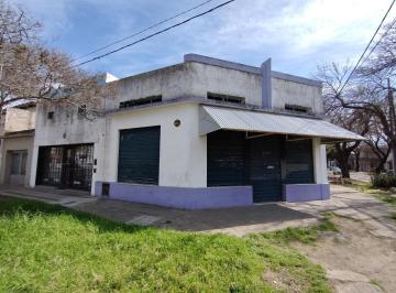 Local comercial · 75m² · Locales Comerciales Al Frente. Venta Conjunta. Zona Centro