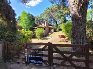 Casa de 4 ambientes, Cariló · Comodo Chalet en Carilo