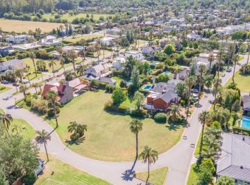 Terreno · 1050m² · Venta Terreno en Funes Hills San Marino - Funes