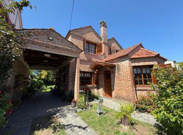 Casa de 5 ambientes, Almirante Brown · Venta de Casa 5 Ambientes en Burzaco, Almirante Brown