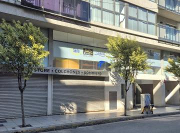 Frente · Local en Belgrano y Cordoba