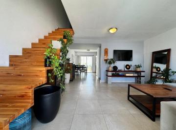 PH · 110m² · 4 Ambientes · 1 Cochera · Duplex en Venta Frente a Colegio Mark Twain Nuevo Urca 3 Dorm Patio Asador