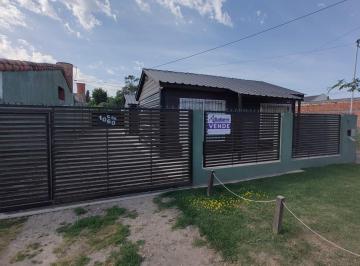 Casa de 2 ambientes, Miramar · Complejo de 3 Casas