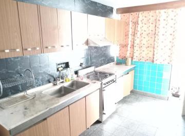 Casa de 10 ambientes, Córdoba · Casa en Venta - Barrio General Paz