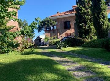 Casa · 2100m² · Lote a La Venta en Parada 28 de La Brava, Zona Exclusiva de Punta del Este