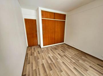 Departamento · 42m² · 2 Ambientes · Villa Ballester Centro: Depto 2 Amb con Cocina Independiente