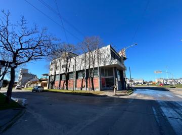 Local comercial · 1125m² · Local/ Fabrica en Luro y Chapagnat