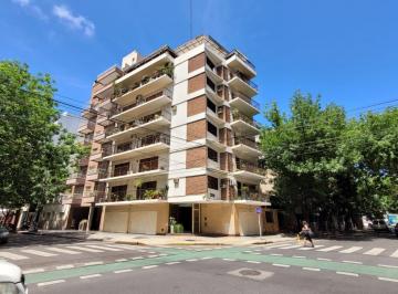 Departamento de 4 ambientes, Núñez · 4 Amb con Dep y Cochera. en Esquina! Todo Al Frente